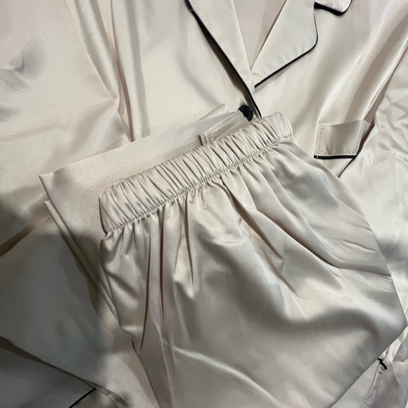NEW Satin PJ’s in Champagne With Black Piping. - Picture 5 of 11
